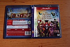 Alice Through the Looking Glass 3D + 2D