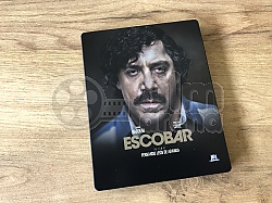 Loving Pablo Steelbook™ Limited Collector's Edition