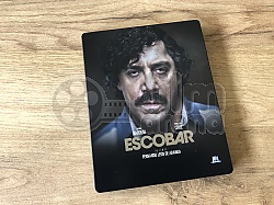 Loving Pablo Steelbook™ Limited Collector's Edition