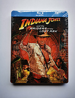 Raiders of the Lost Ark Steelbook™ + Gift Steelbook's™ foil